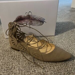 Jessica Simpson Tan Lace-Up Flats